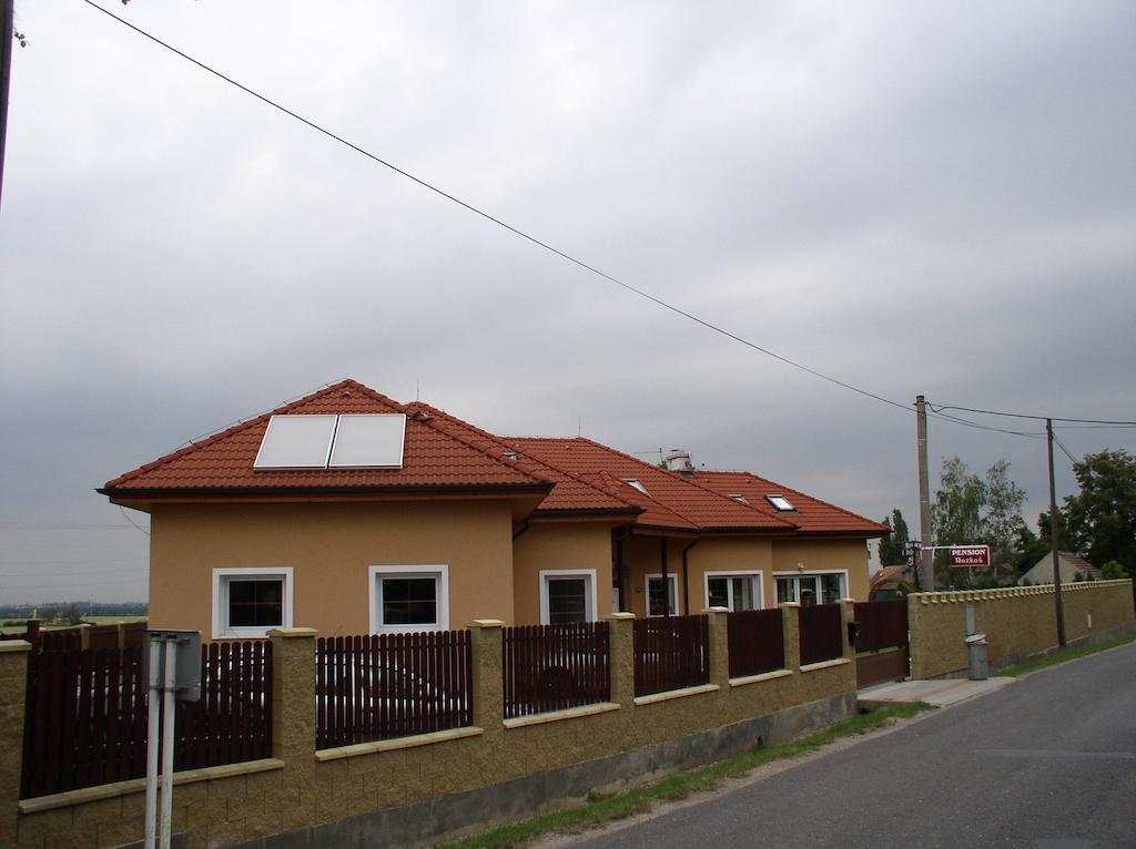 Penzion Rozkos Pruhonice Bagian luar foto